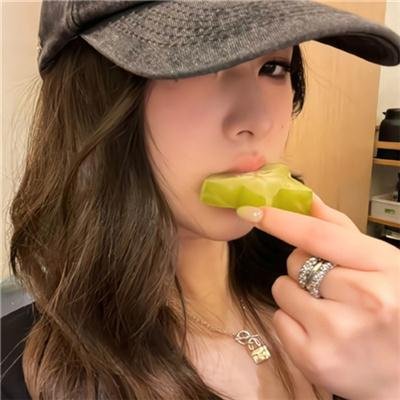 顶楼左边那栋房子